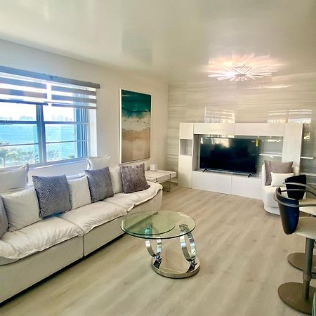 Panoramic Luxurious Waterfront One Bedroom Apartment With Miami Skyline View Free Parking 5Min Drive To Miami Beach Esterno foto