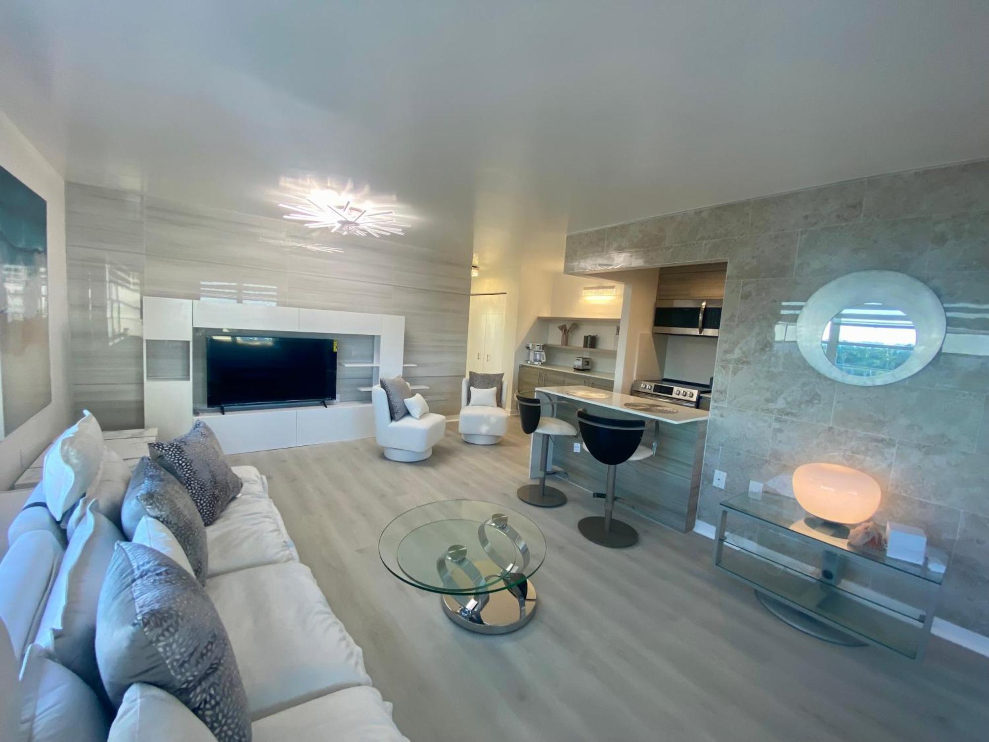Panoramic Luxurious Waterfront One Bedroom Apartment With Miami Skyline View Free Parking 5Min Drive To Miami Beach Esterno foto